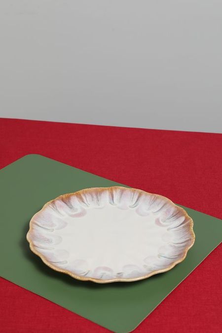 Тарелка обеденная керамическая Camelia COINCASA 1390₽