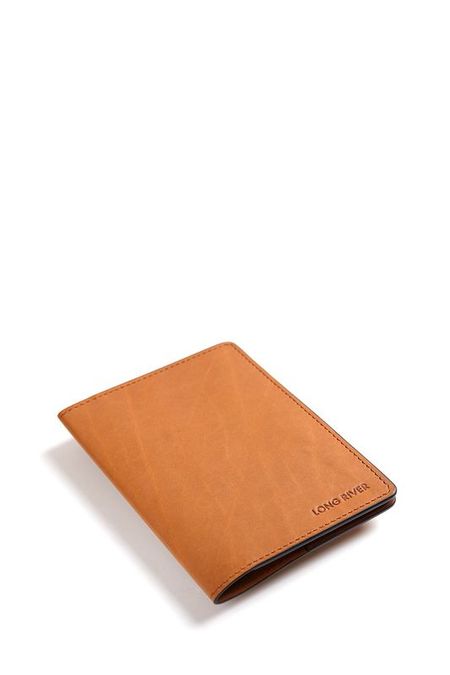Кожаная обложка для документов с логотипом бренда LONG RIVER 4490₽