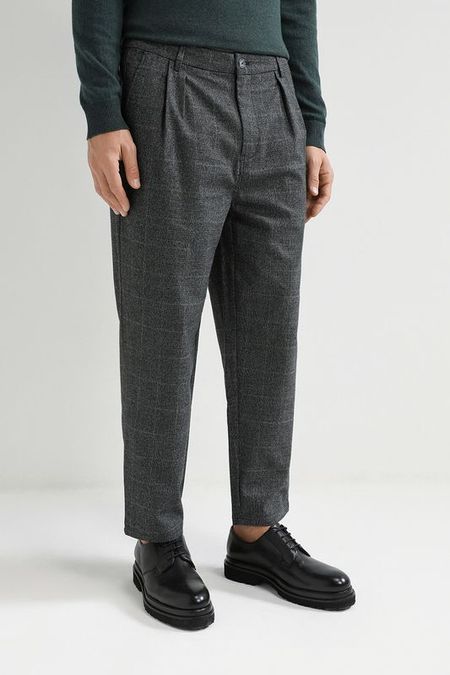 Брюки из смесового хлопка с защипами PEPE JEANS 5550₽