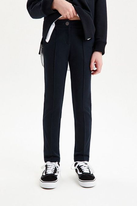 Брюки трикотажные со стрелками Silver Spoon 5990₽