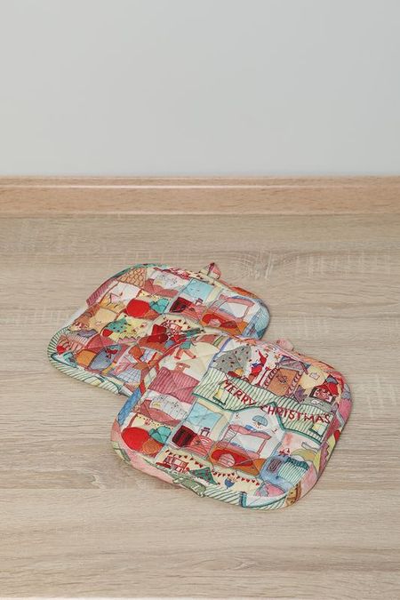 Набор из 2 прихваток с принтом House Xmas COINCASA 990₽