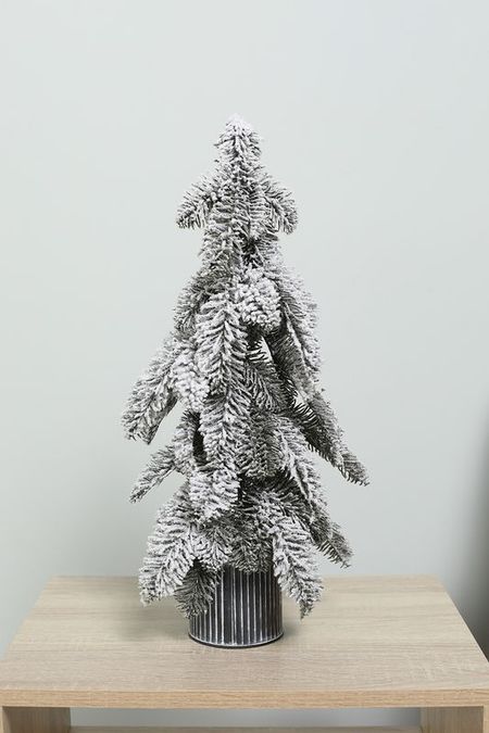 Ель настольная в кашпо COINCASA 4290₽