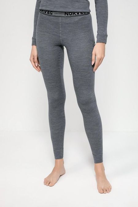 Однотонные легинсы из шерсти Norveg 6590₽