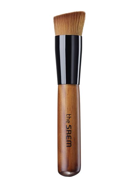 Кисть для нанесения тональной основы The Saem 15° Foundation  Brush