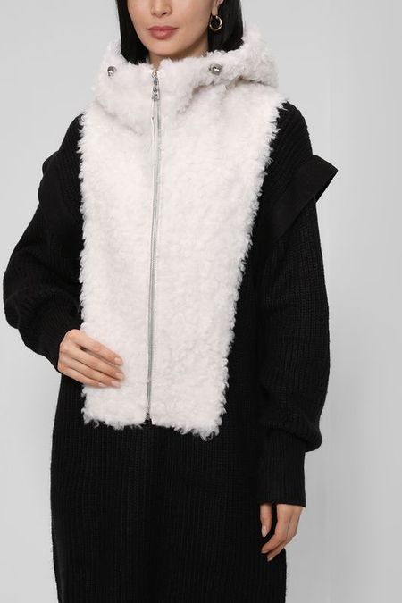 Манишка Mila Marsel