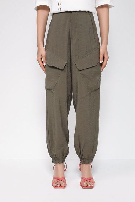 Брюки карго на высокой талии Rinascimento 8240₽