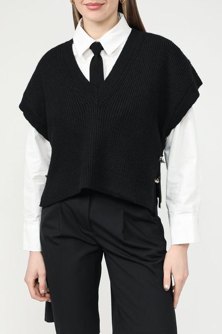 Жилет с пуговицами по бокам Twist 2870₽