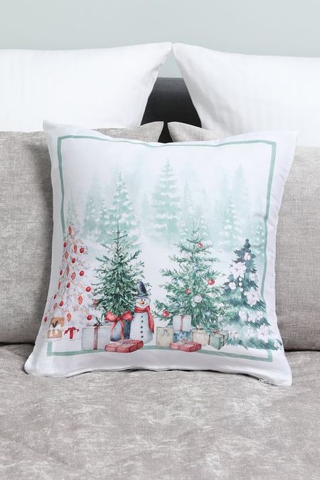 Наволочка декоративная с вышивкой COINCASA 1645₽