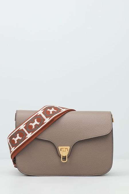 Сумка кросс-боди кожаная Beat Soft Ribb Coccinelle 22790₽