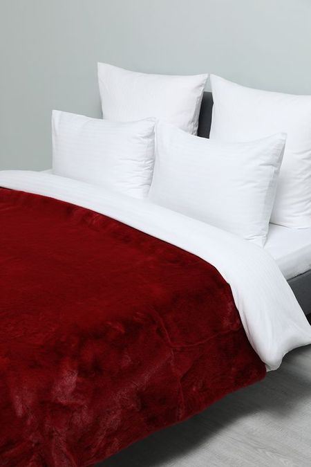 Плед однотонный COINCASA 8495₽