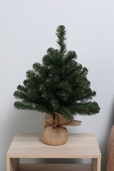 Ель искусственная в кашпо Triumph Tree 2290₽