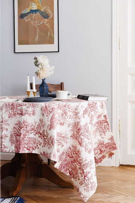 Скатерть с принтом Туаль де Жуи SaintSpirit