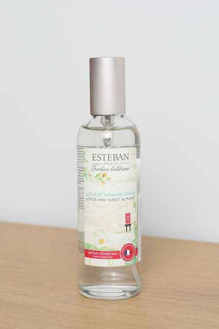 Интерьерные духи-спрей Лотос и Сладкий Миндаль Esteban 3390₽