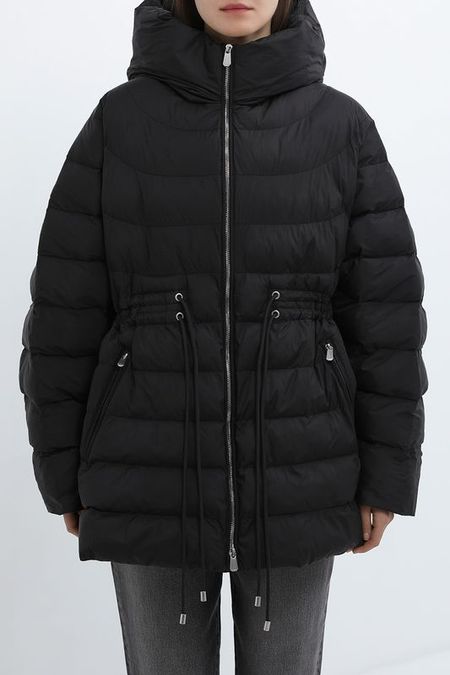 Пуховик с капюшоном и поясом на кулиске Pinko 34380₽