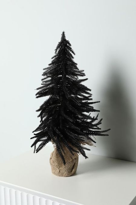 Ель настольная декоративная X-Mas Tree COINCASA 5990₽