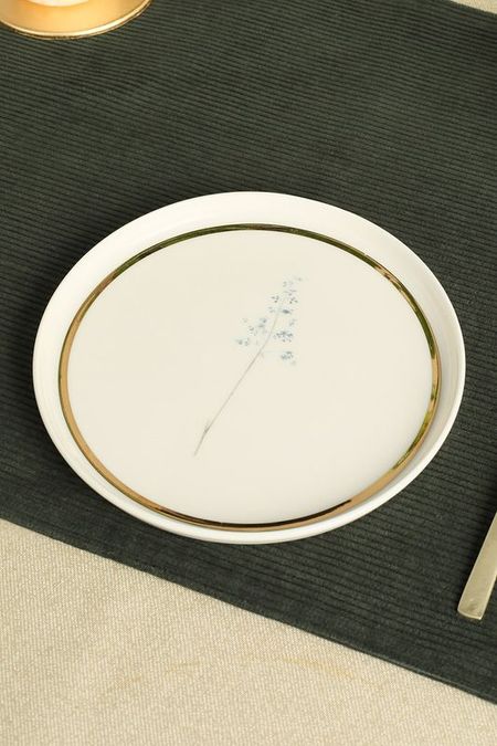 Тарелка десертная из фарфора Botanical Porland 1342₽