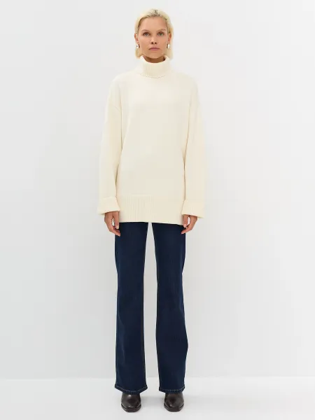 Oversize свитер с высоким воротником SAVAGE 1499₽