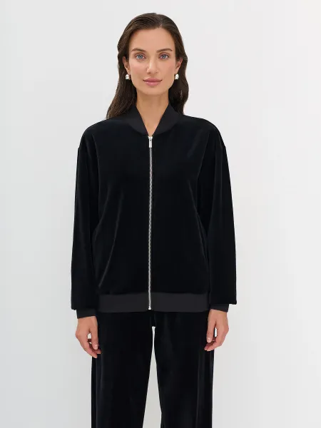 Бомбер из велюра с принтом стразами SAVAGE 2999₽