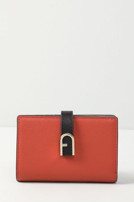 Кошелек кожаный Flow Furla 9490₽