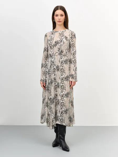 Платье-макси с анималистичным принтом SAVAGE 3599₽