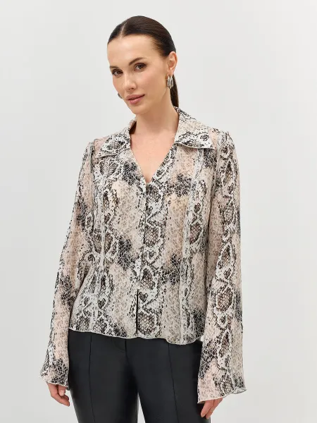 Укороченная блузка с анималистичным принтом SAVAGE 2499₽