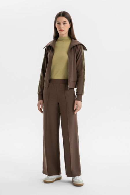 Брюки спортивные 0₽