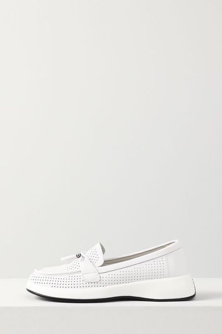 Слипоны кожаные с перфорацией Ever be 4717₽