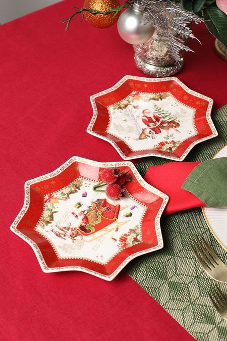 Набор из двух тарелок Новогодние сувениры в подарочной упаковке Easy Life 1417₽