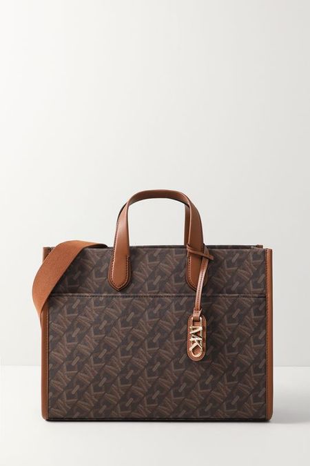 Сумка шоппер с принтом из монограмм Gigi Michael Michael Kors 30790₽