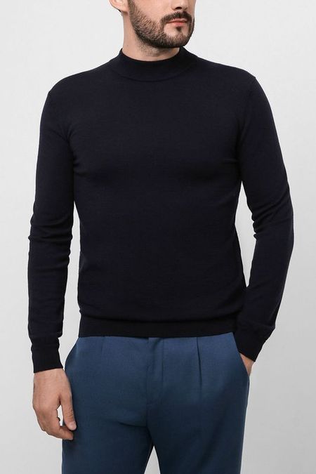 Однотонный свитер HUGO 14000₽