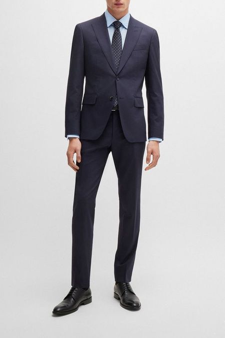 Костюм шерстяной облегающего кроя BOSS 52490₽