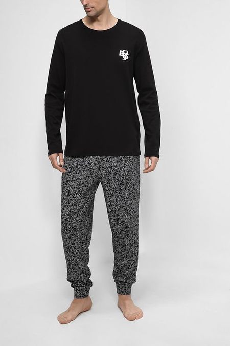 Комплект из брюк и лонгслива BOSS 5790₽