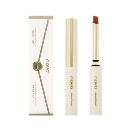 Помада для губ NOVO LOCK NON-STICK LIPSTICKS стойкая матовая тон 62