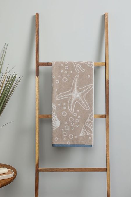 Полотенце хлопковое с принтом Shells Beige COINCASA 1312₽