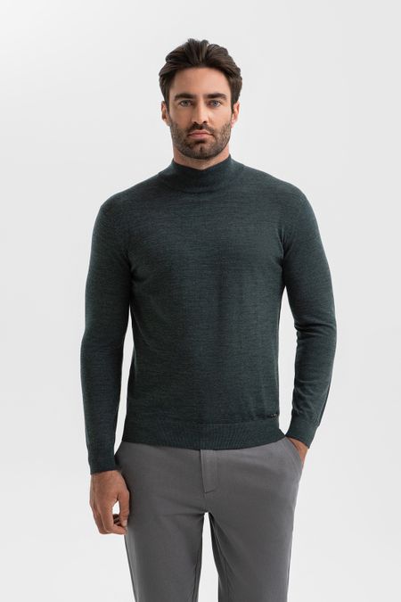 Водолазка из шерсти 0₽