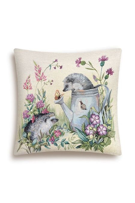 Наволочка декоративная из гобелена с принтом Ежики Le Gobelin 750₽