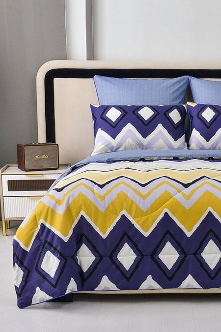 Комплект сатиновый с одеялом Ришелье Sofi De MarkO 20000₽