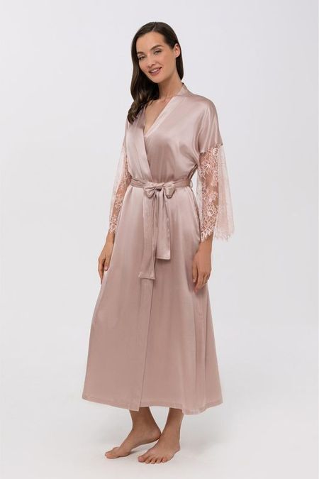 Халат-кимоно шелковый с рукавом из кружева MARC ANDRE 21592₽