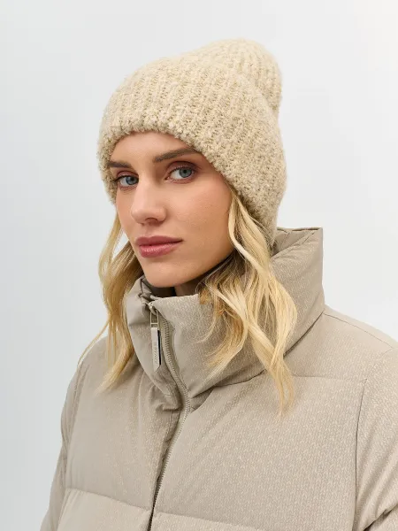 Шапка бини с ангорой SAVAGE 2799₽