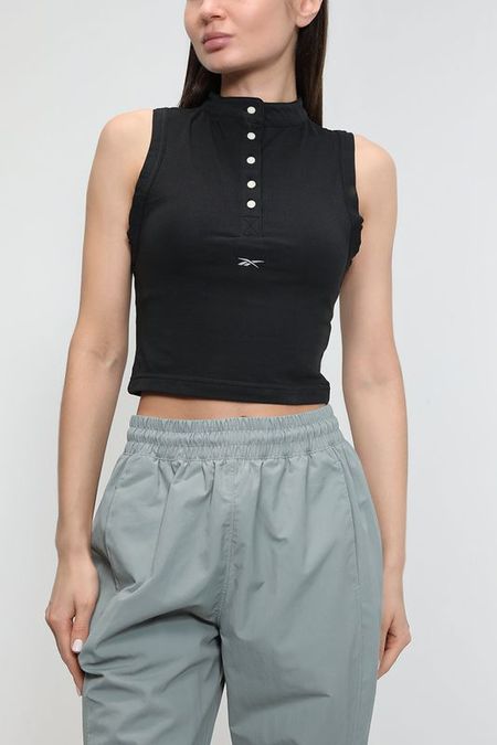 Топ REEBOK 1872₽