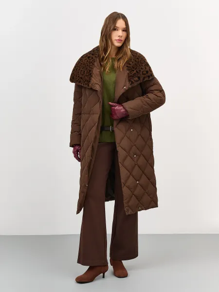 Пальто с меховым воротником SAVAGE 12999₽