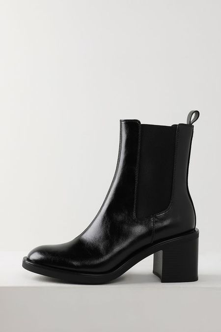 Полусапоги челси HUGO 23990₽