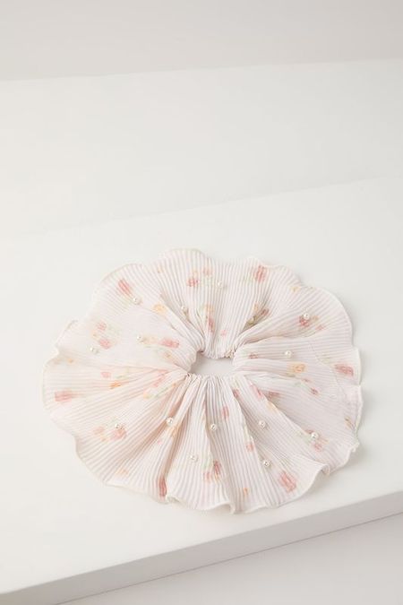 Резинка для волос с бусинами Hatparad 1042₽