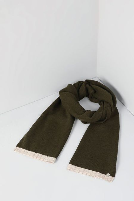 Шерстяной шарф Auranna 3490₽