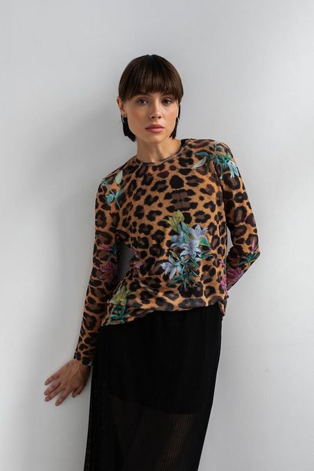 Лонгслив с принтом Леопард с цветами ARTOGRAPH 5625₽