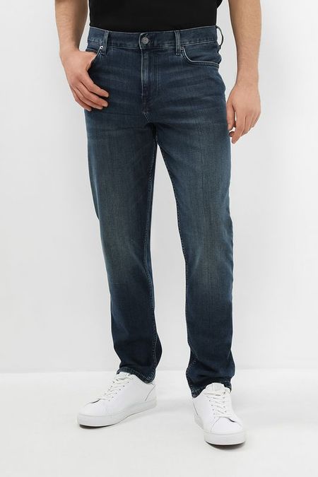 Джинсы с эффектом потертости Tommy Hilfiger 9757₽