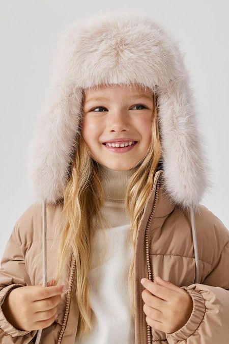 Шапка-ушанка меховая ACOOLA 1680₽