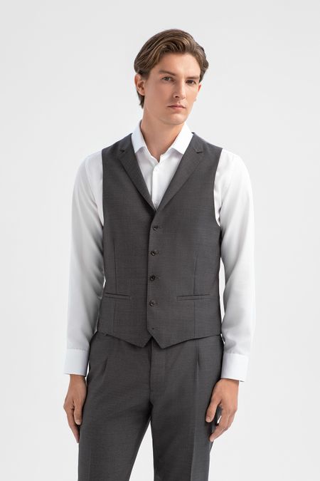 Жилет из шерсти и шелка с водоотталкивающей обработкой 0₽