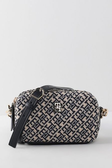 Сумка кросс-боди Tommy Hilfiger 11992₽