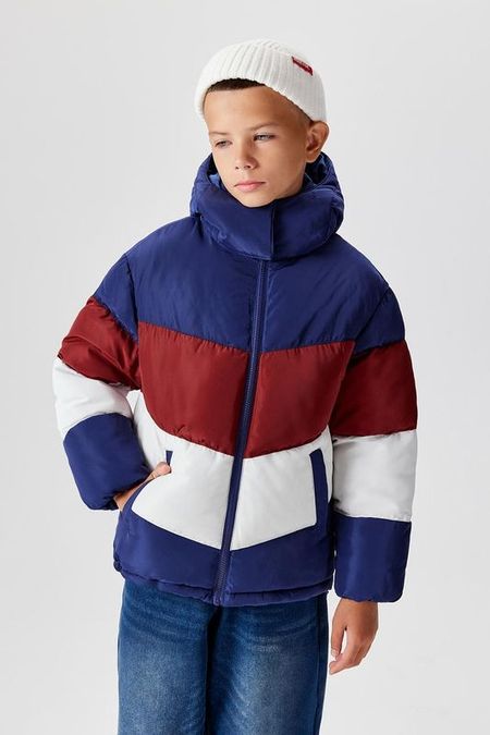 Куртка утепленная с капюшоном ACOOLA 2790₽